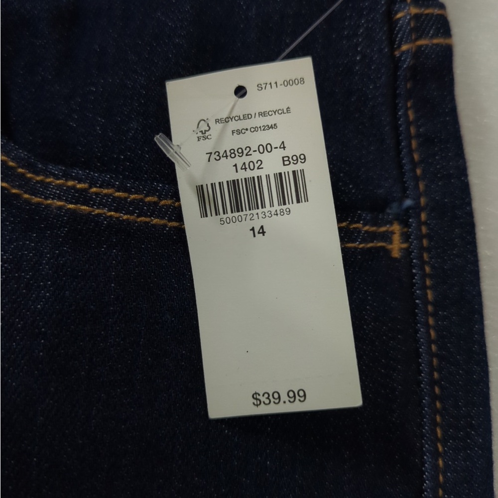 Old Navy Mid-rise Boot-cut Jeans - Picture 7 of 9
